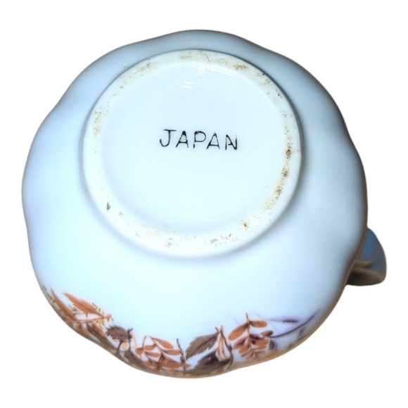 Genin Trudeau | Vintage Small Mini Creamer Pitcher Floral White | Made in Japan - Picture 3 of 11